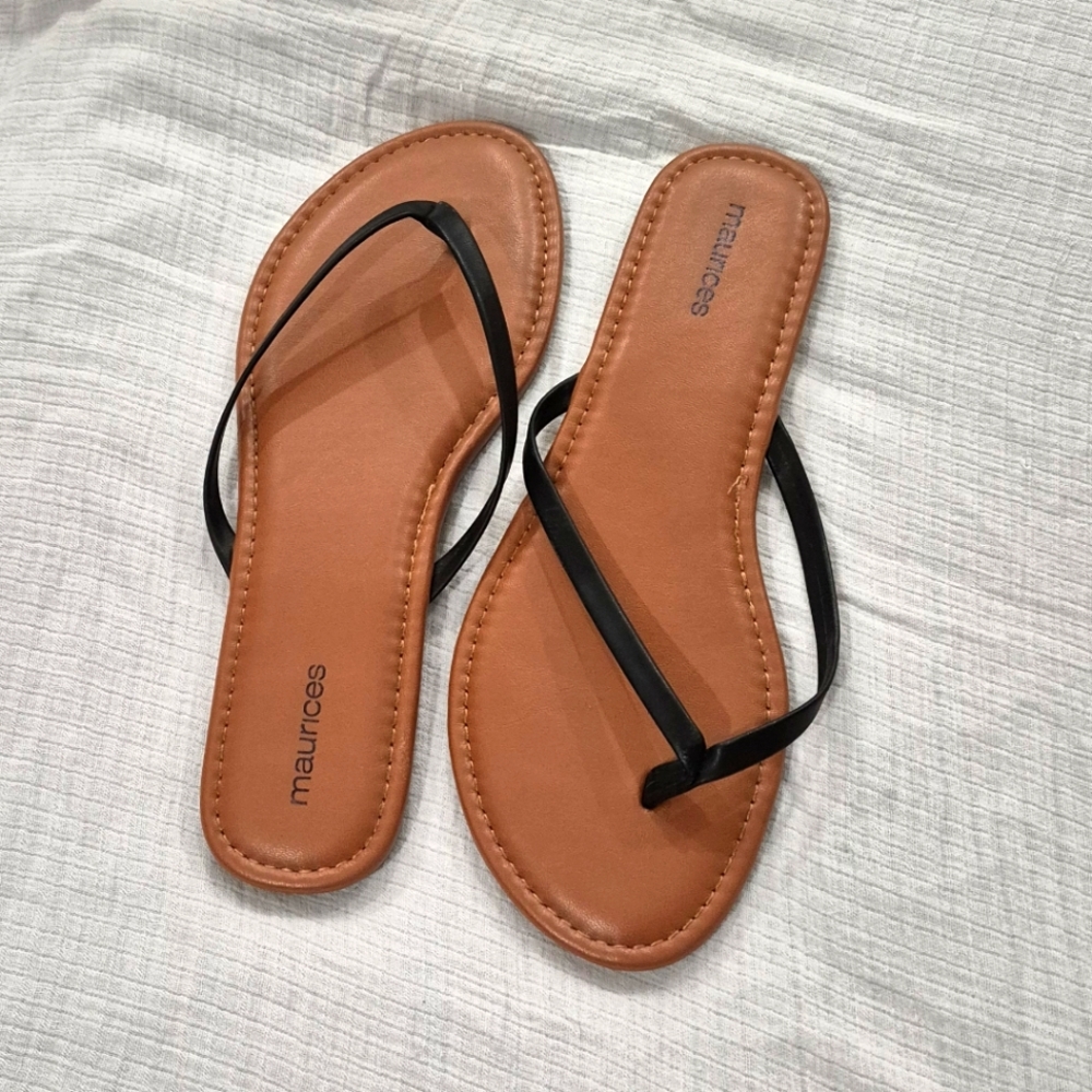 Maurices Sandals